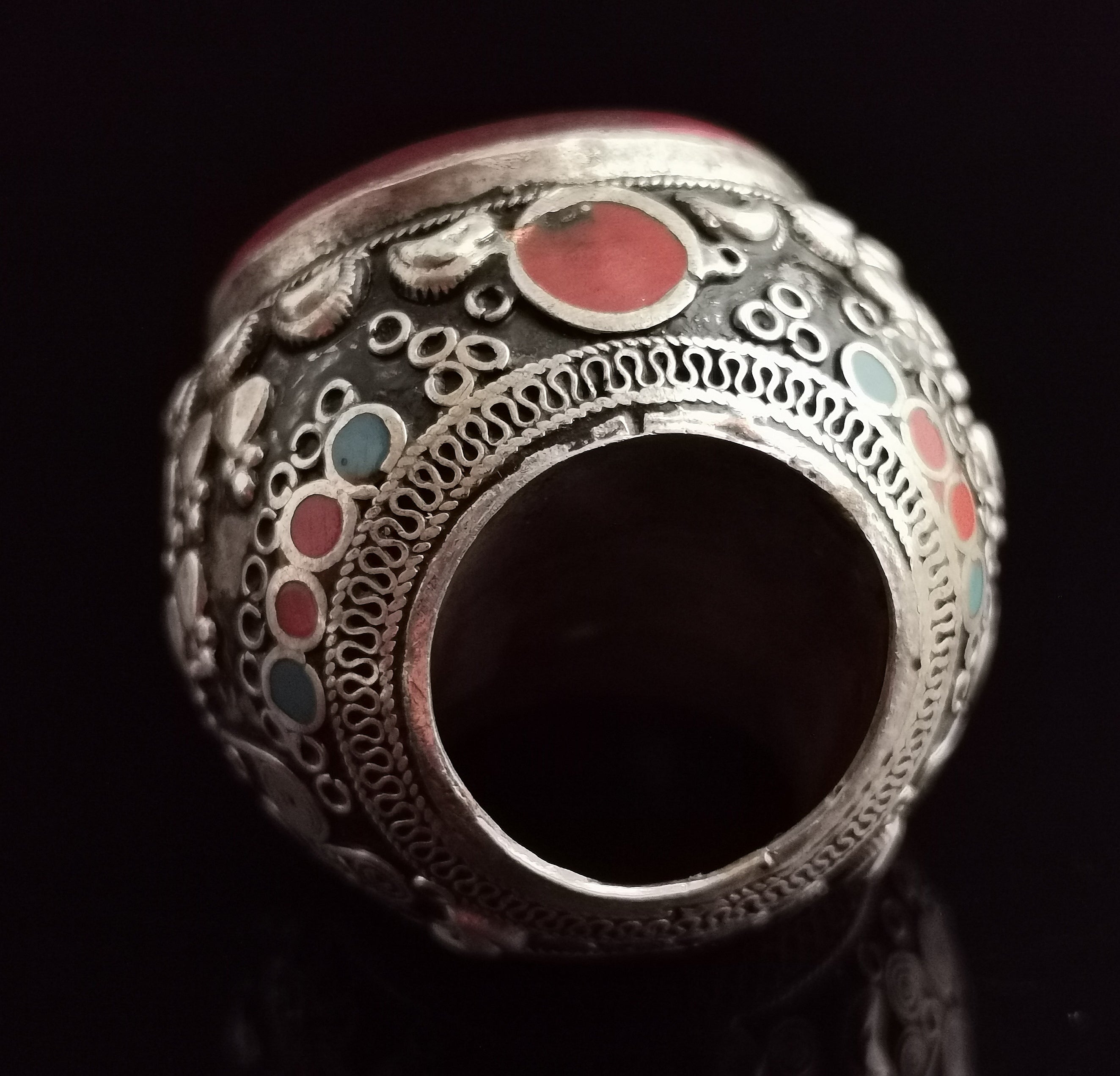 Beautiful Old Silver Antique Middle Eastern Ring online With Jade Stone Bull Intaglio