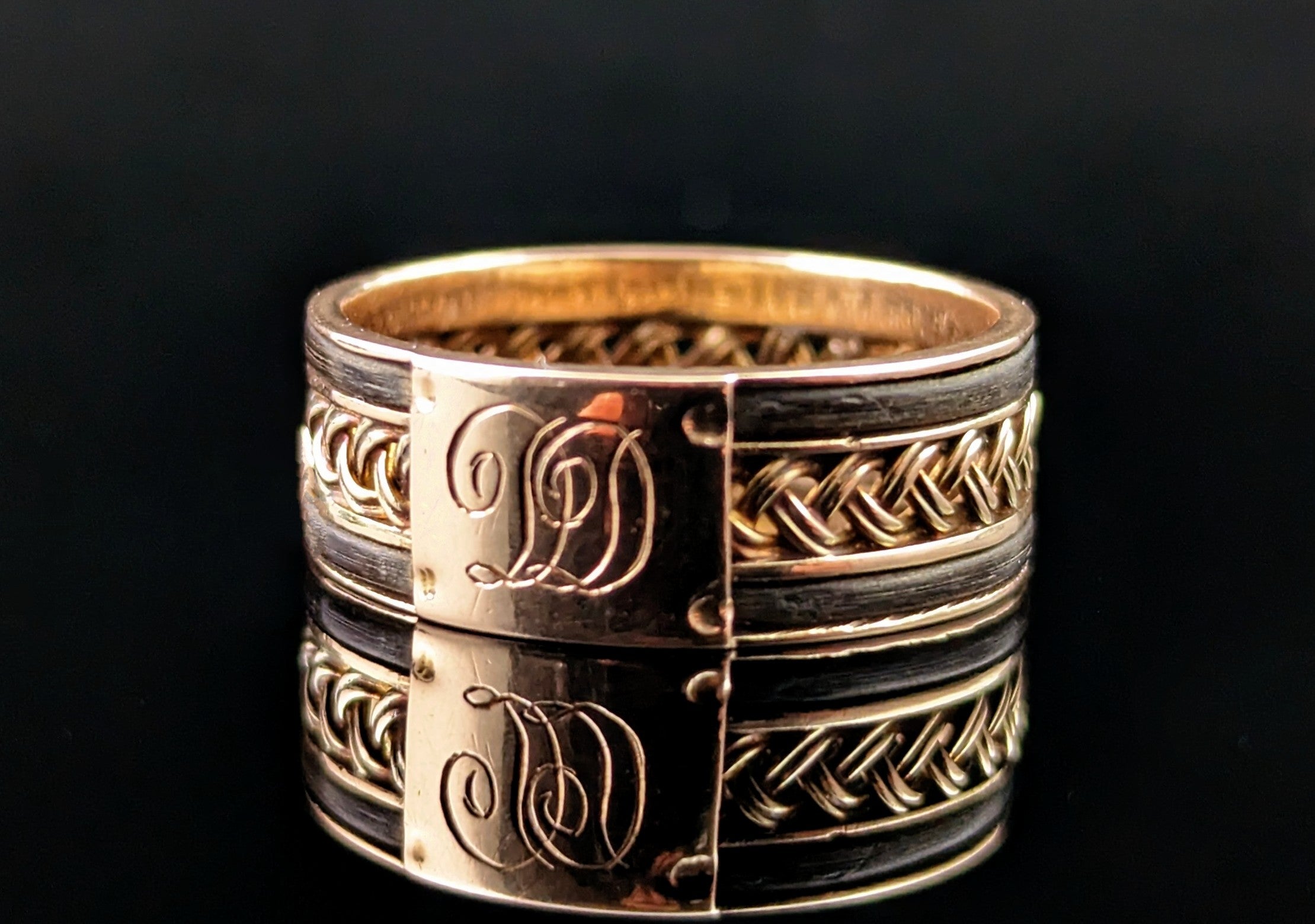 Pin by tarun kala on Mens gold jewelry | Mens gold bracelets, Mens cuff  bracelet gold, Mens bracelet designs